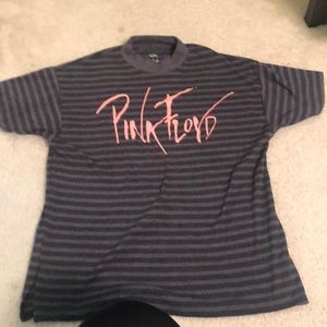 american eagle oversized medium Pink Floyd tee